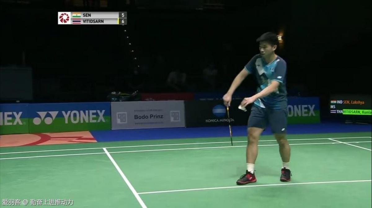 奠定了坚实 奠定了坚实