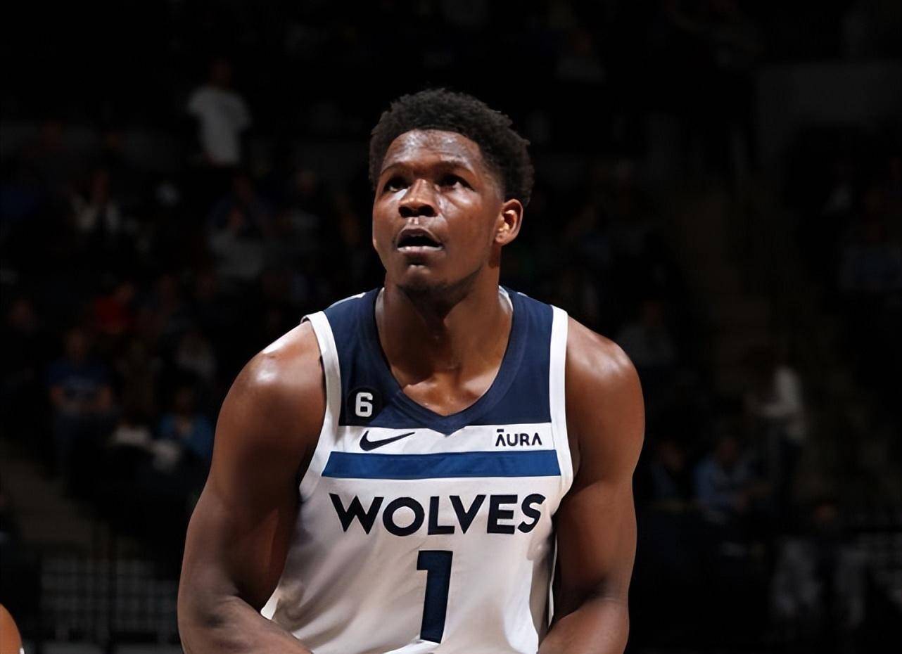 随着这位金 随着这位金